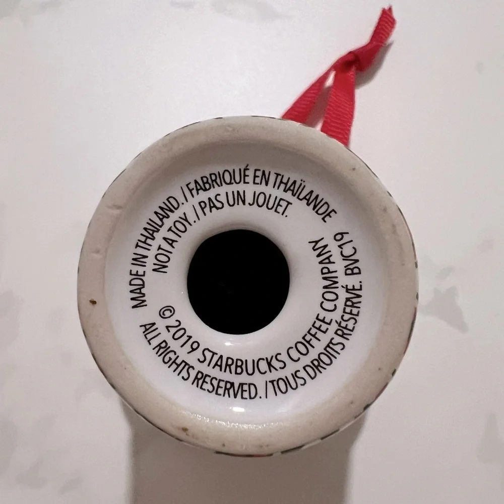 Starbucks 2019 Holiday Cup Collector’s Ornament